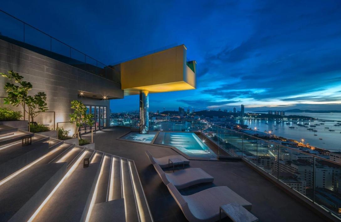 Edge Central Pattaya Seaview Residence With Infinity Pool Exteriör bild